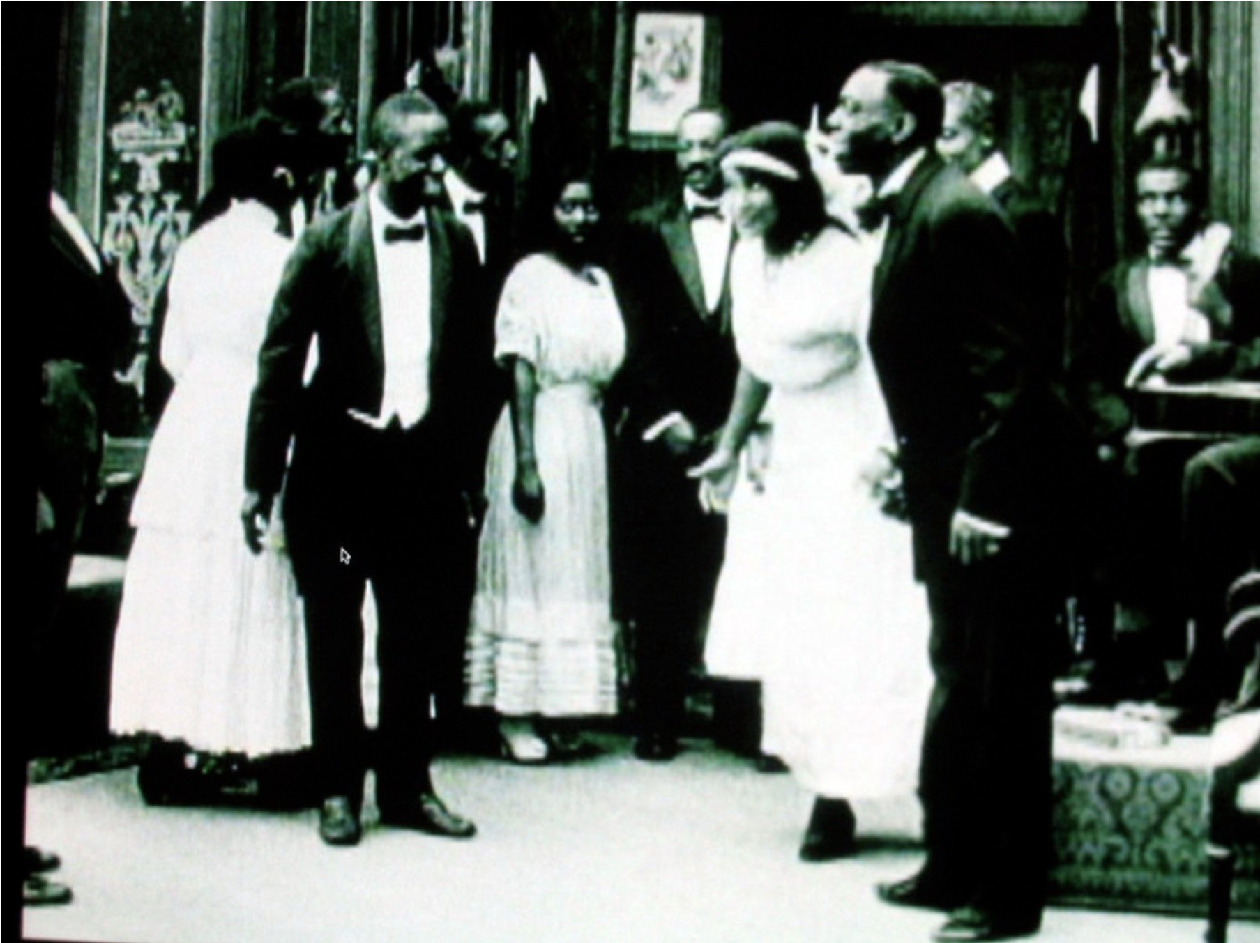 CLASS/Semester 1/Cinema Studies/Courses/Class 1/Pics/Pasted image 20240903182305.png